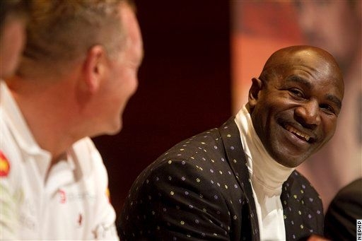 holyfield-nielsen-fight-presser-y51.jpg