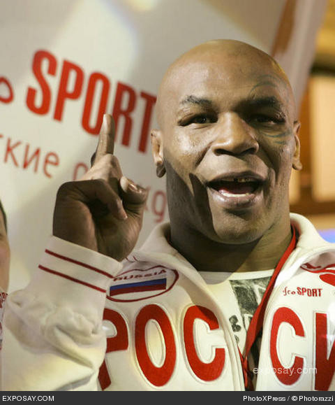 mike-tyson-mike-tyson-visits-russia-on-september-11-2005-1c6RCj.jpg