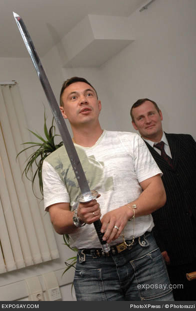 konstantin-tszyu-russian-boxer-konstantin-tszyu-was-awarded-with-the-russian-ord.jpg