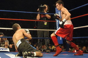 vic-darchinyan-donaire1_large.jpg