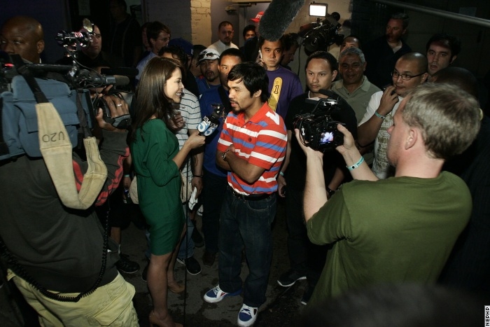 Pacquiao_Kimmel_Live_Show_110428_003a.jpg