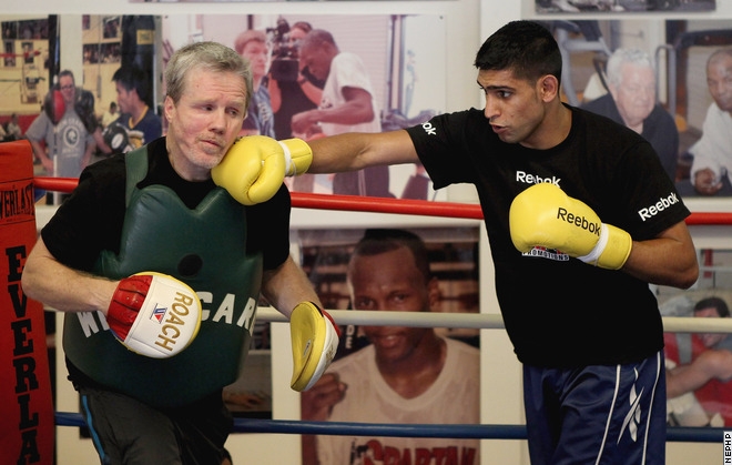 khan-training-judah (2).jpg