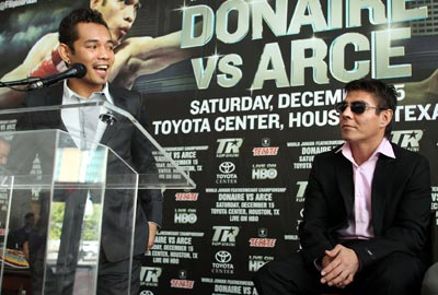 donairearcekickoff2.jpg