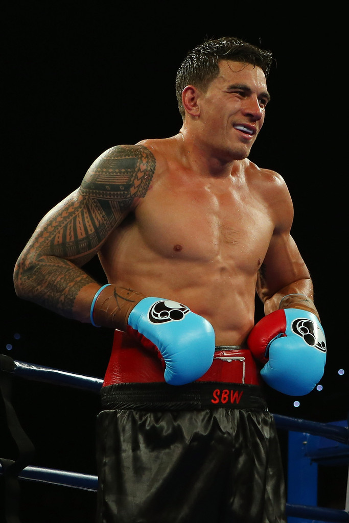 Sonny Bill Williams v Francois Botha 6oW1PuBpNuEx.jpg