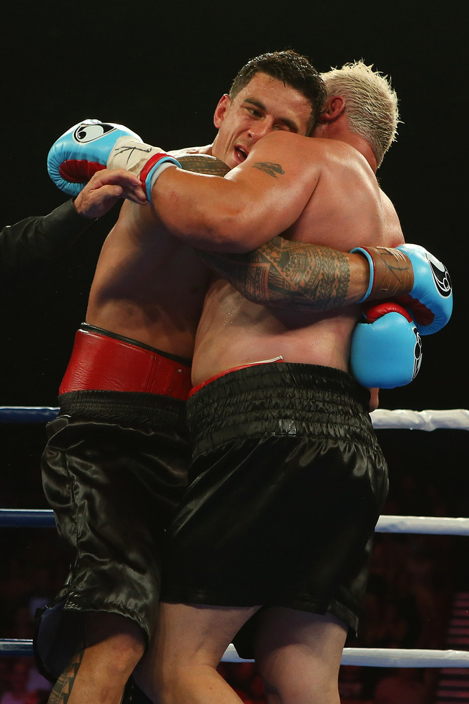 Sonny Bill Williams v Francois Botha J2DoT8rCkHUx.jpg