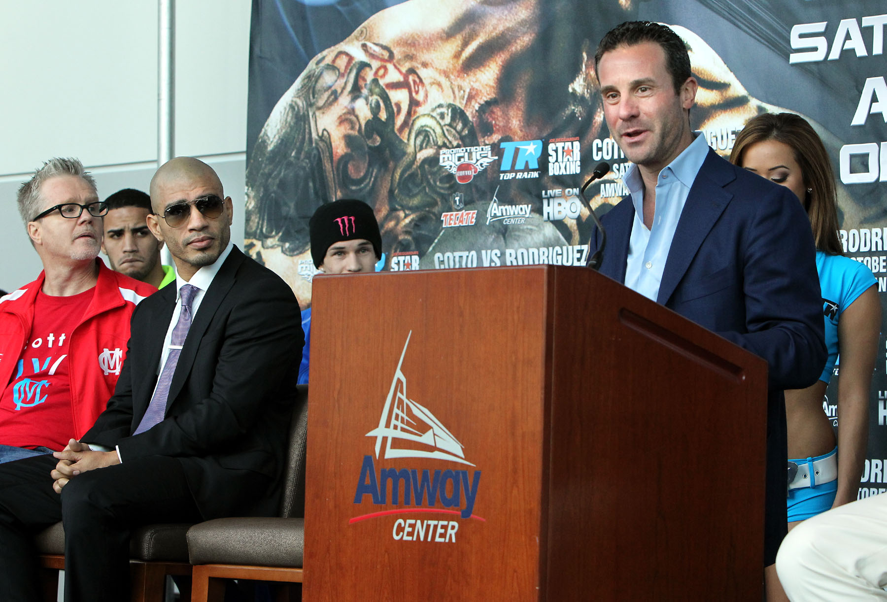 cotto_rodriguez_final_presser_4_20131003_1383828479.jpg