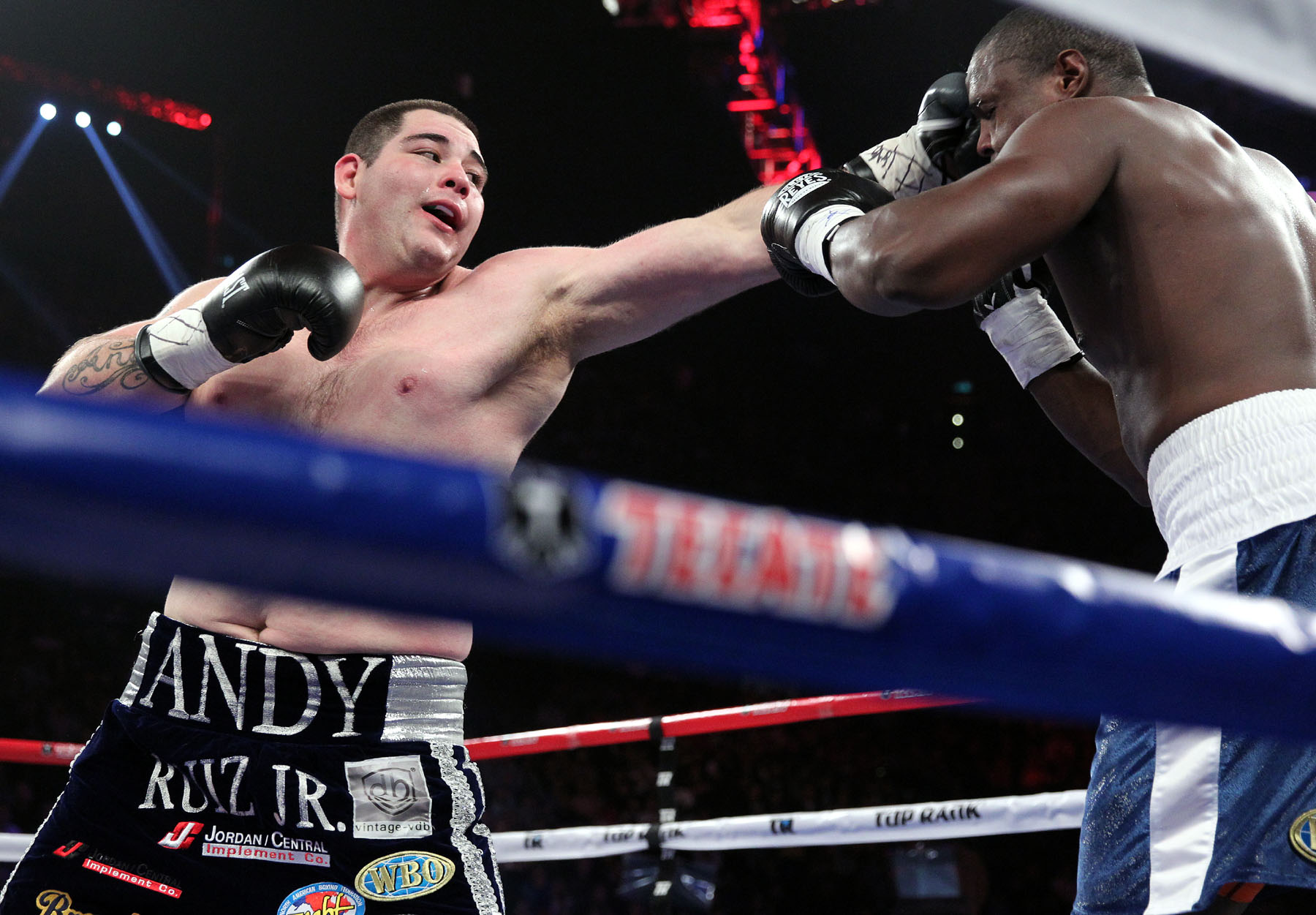 pacquiao_vs_rios_2_20131124_1031026730.jpg
