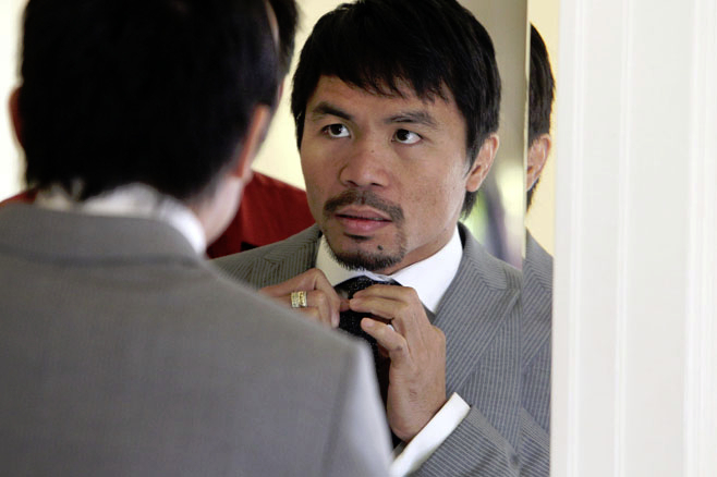 pacquiao-bradley-face-off-with-max-kellerman-shoot-photo-by-chris-farina-top-rank.jpg