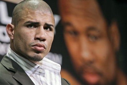 Miguel-Angel-Cotto-Mosley1.jpg