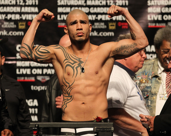 Miguel Cotto Miguel Cotto v Ricardo Mayorga 939RHOPYX7ql.jpg