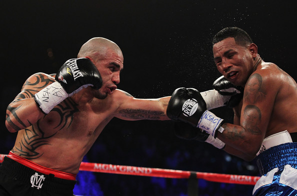 Miguel Cotto Miguel Cotto v Ricardo Mayorga oRO4Ki--SH6l.jpg