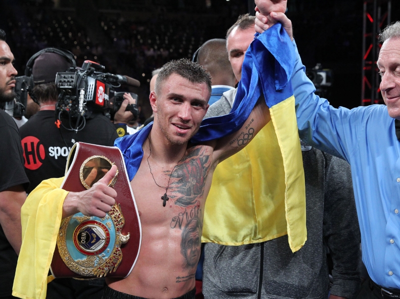 l_5fd418fda5fd69c9e9bfadc64f8644ffLomachenko_RussellJr_140621_007a.jpg