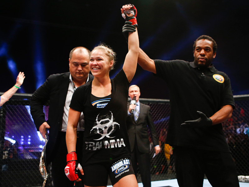 1002942_3_3406524_ph-rousey012_800x600.jpg