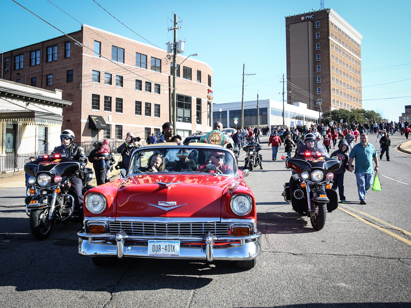 46_0_3416242_ph-parade011_800x600.jpg