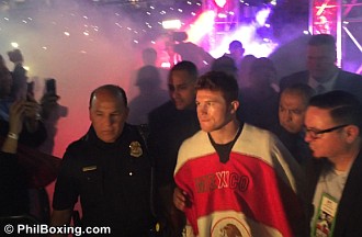 canelo_150511_fa_330w.jpg