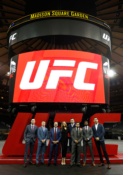 521151086-lorenzo-fertitta-is-joined-by-ufc-fighters-gettyimages.jpg