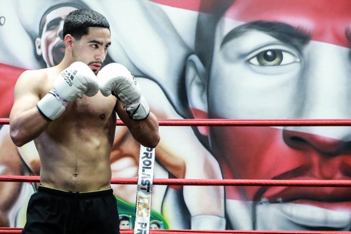 danny-garcia (10)_1.jpg