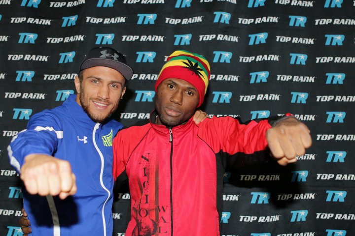 lomachenko-walters (2).jpg