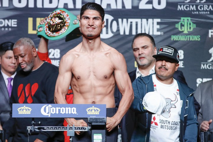 011_Mikey_Garcia (720x480)_3.jpg