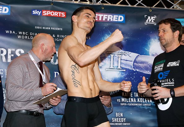 linares-crolla-rematch-weights (1).jpg