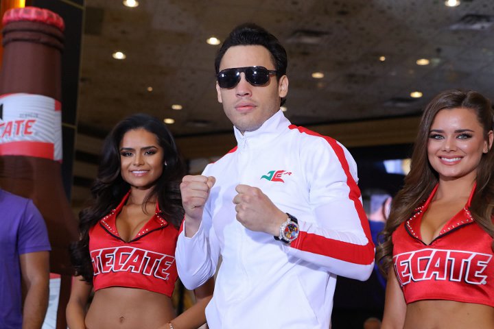 canelo-chavez (7)_1.jpg