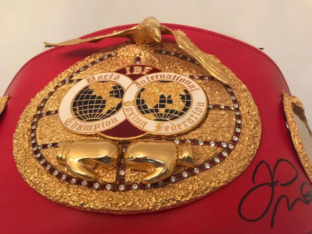alvarez-kovalev (4)_1.jpg