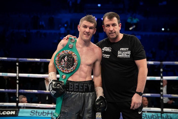 smith-eggington-fight (15).jpg