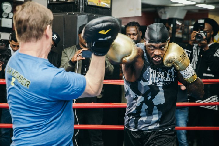 canelo-jacobs-fight (3)_1.jpg