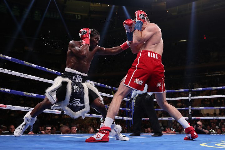 joshua-andy-ruiz-fight (13).jpg