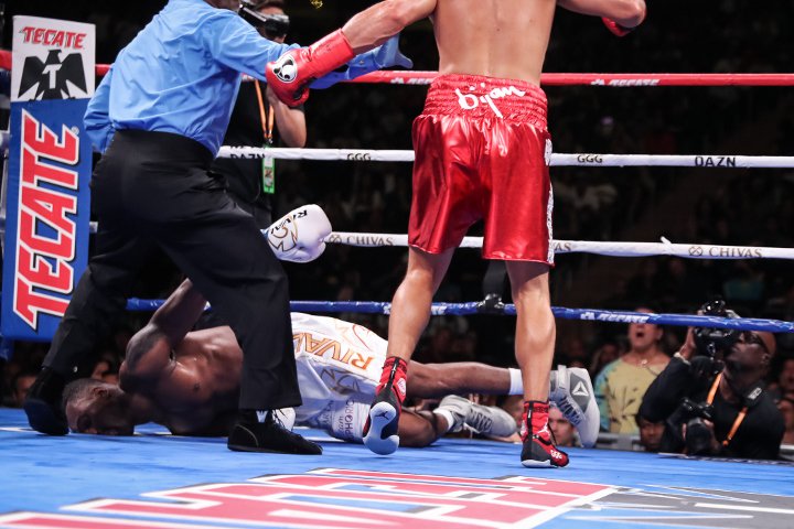 golovkin-rolls-fight (35).jpg