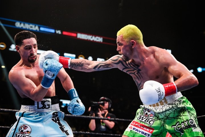 garcia-redkach-fight (21).jpg