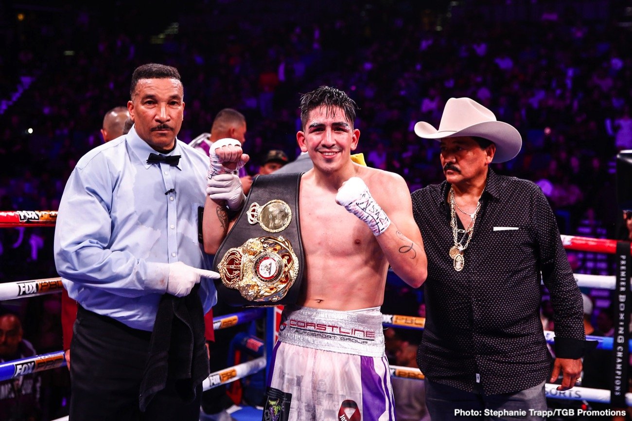 0-LR_TGB-FIGHT-NIGHT-LEO-SANTA-CRUZ-WINS-TRAPPFOTOS-11232019-9597.jpg