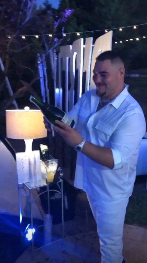 Andy-Ruiz-Jr-30th-Birthday-**-1.webp.jpg