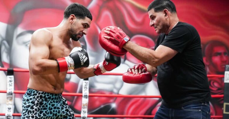 Angel-And-Danny-On-The-Pads-780x405.jpg
