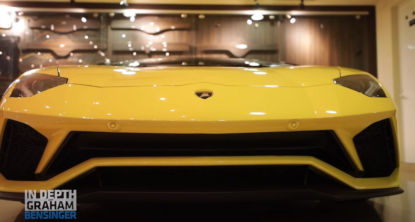 canelo-alvarez-giving-a-tour-of-his-car-collection-is-priceless-inspiring_5.jpg