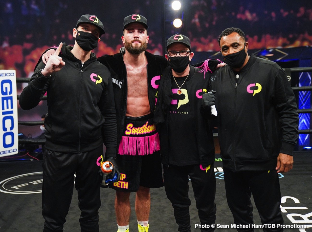 boxing-Plant-vs-Truax-Fight-Night-1.30.217.jpg