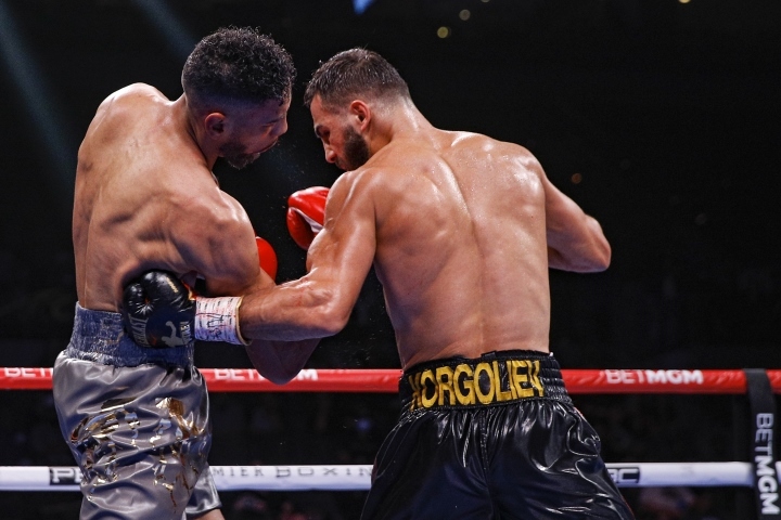 butaev-james-fight (5).jpg