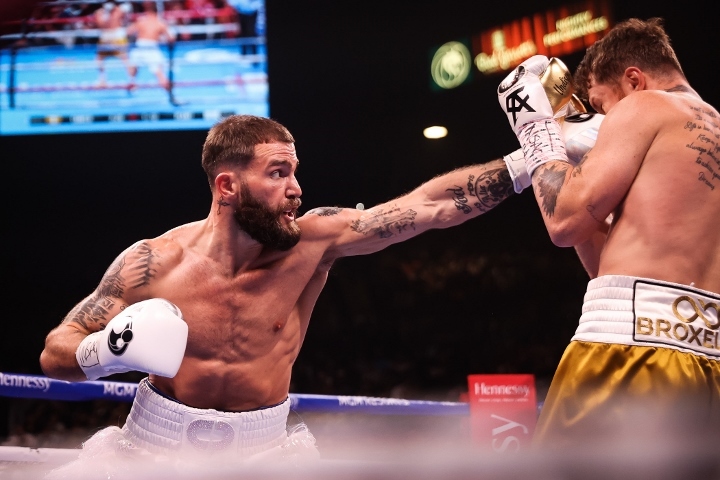 canelo-plant-fight (2)_1636280462.jpg