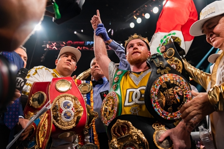 canelo-alvarez-hafey (3).jpg