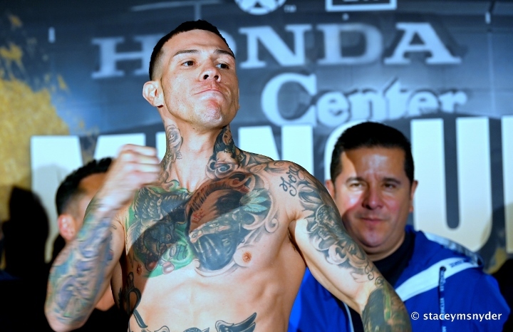 munguia-rosado-2.jpg