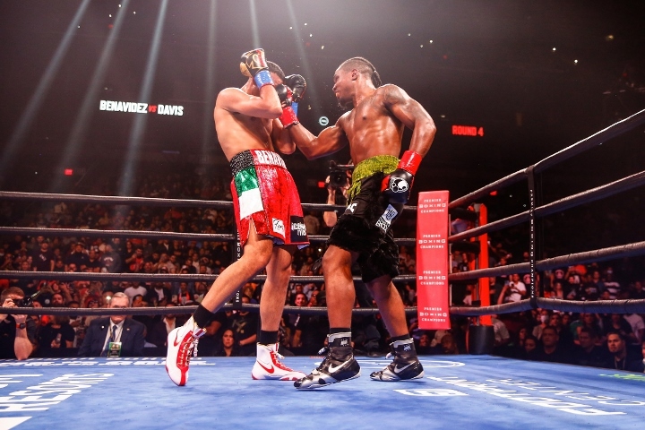 benavidez-davis-fight (11).jpg