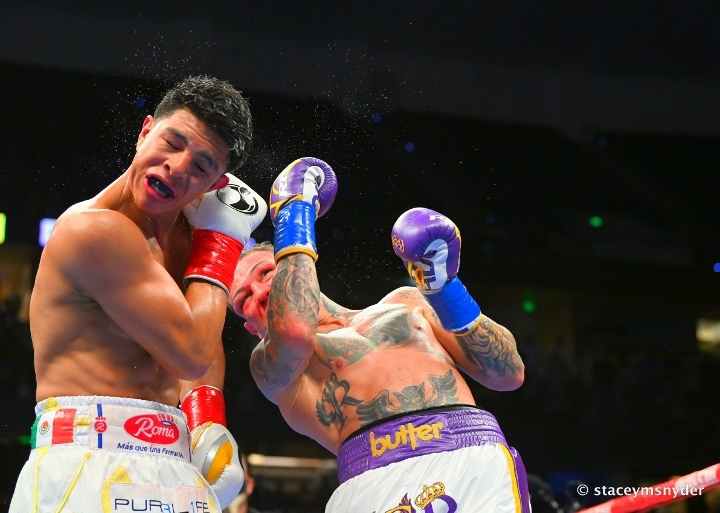 munguia-rosado-fight (17).jpg