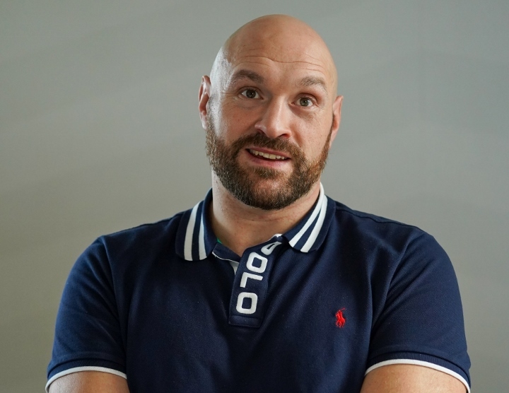 tyson-fury (2)_1637821037.jpg