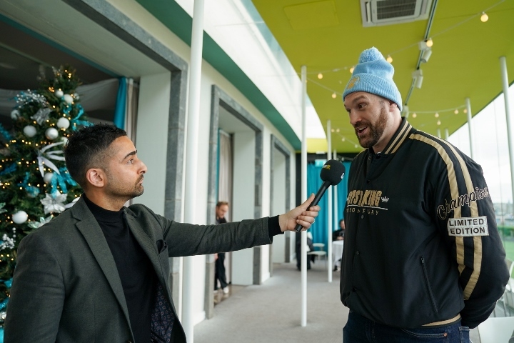 tyson-fury (4)_1637821037.jpg