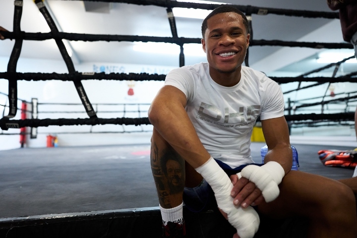 devin-haney (28)_1637806724.jpg