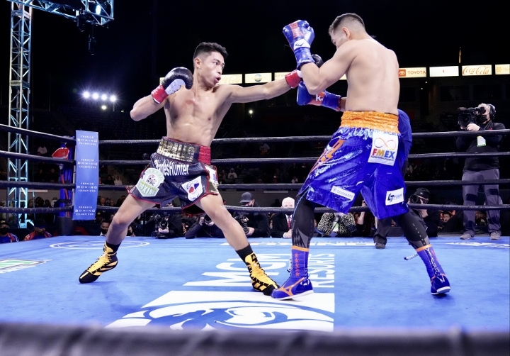 lomachenko-lopez-weights (2)_conew1.jpg