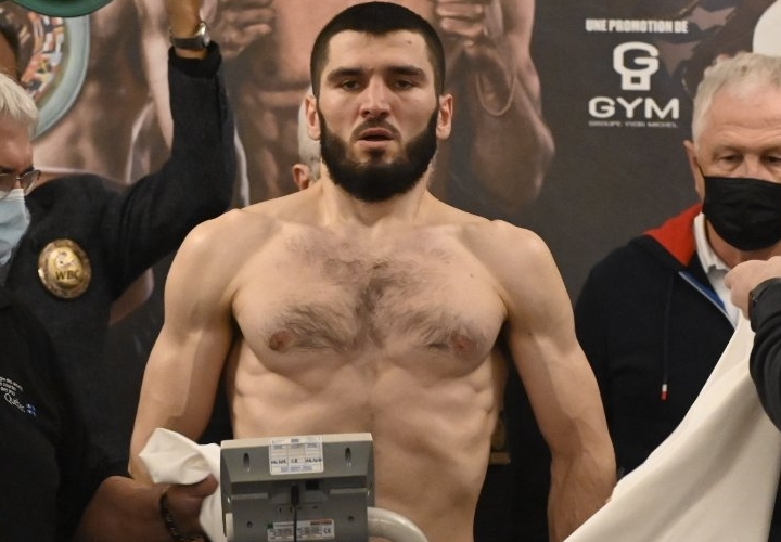 Artur Beterbiev.jpg