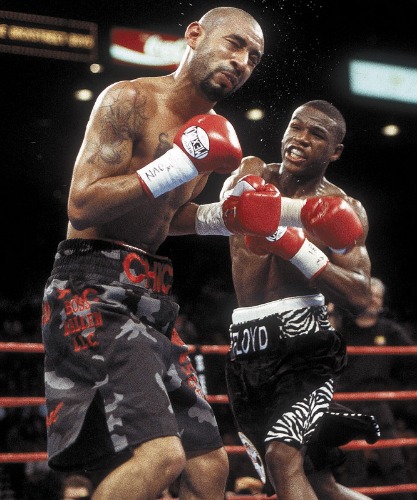 Mayweather-Corrales_2001.jpg