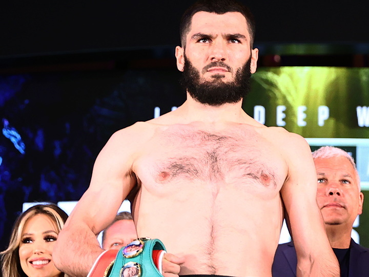 artur-beterbiev_1655503067.jpg