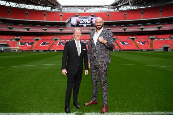 C1_BT_WWE_FURY_WHITE_PRESSCONF_010322_1146.jpg